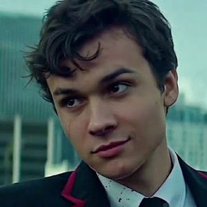 Meet your Posher, Razan